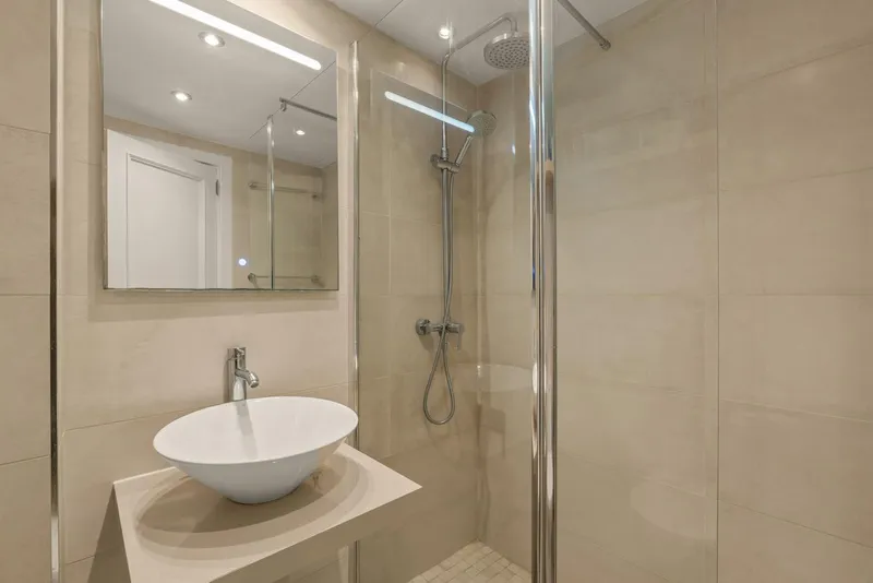 Spacious and Comfortable Double Apartment in Camp de Mar — photo 11
