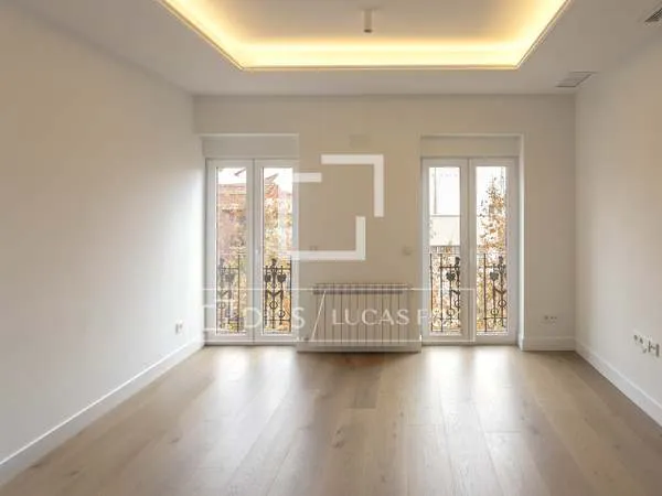 225m² penthouse with 56m² terrace for sale in Palma de Mallorca — photo 6