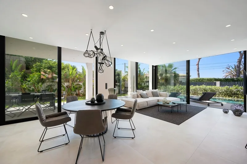 Modern sea view villa in 2nd line - Port Adriano / El... — photo 5
