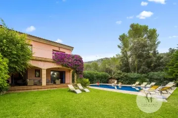 Impressive Luxury Villa with ETV License: An Exclusive Retreat in Crestatx — photo 2