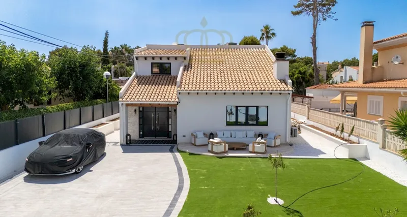 Modernised villa in El Toro with pool and 3 bedrooms — photo 8