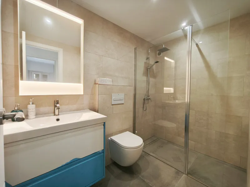 Apartment for sale in Port d'Andratx – Harbor location with terrace, side sea view and underground parking — photo 12