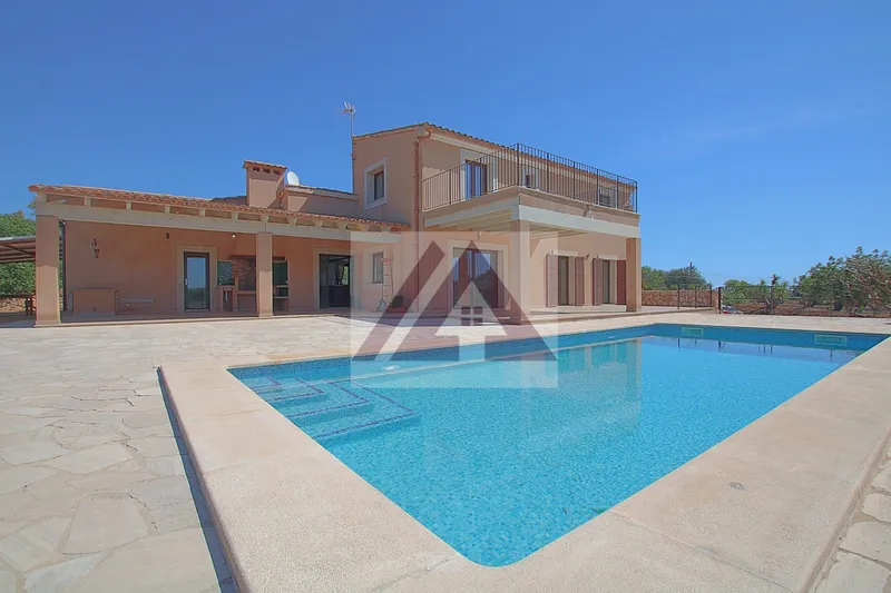 Country house for rent in Santanyi — photo 1