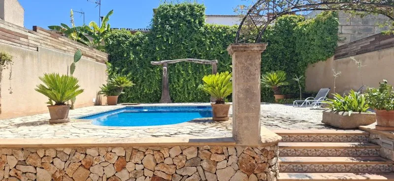 House in the village with pool, next to the Rafa Nadal Academy (Manacor) — photo 1