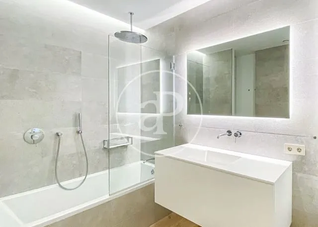 Apartment for rent in La Llotja - Born, Palma de Mallorca — photo 8