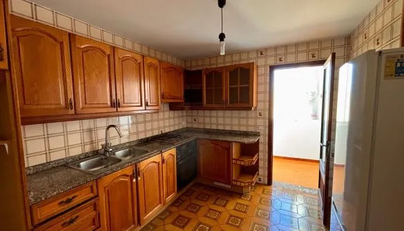 Flat in S'illot — photo 1