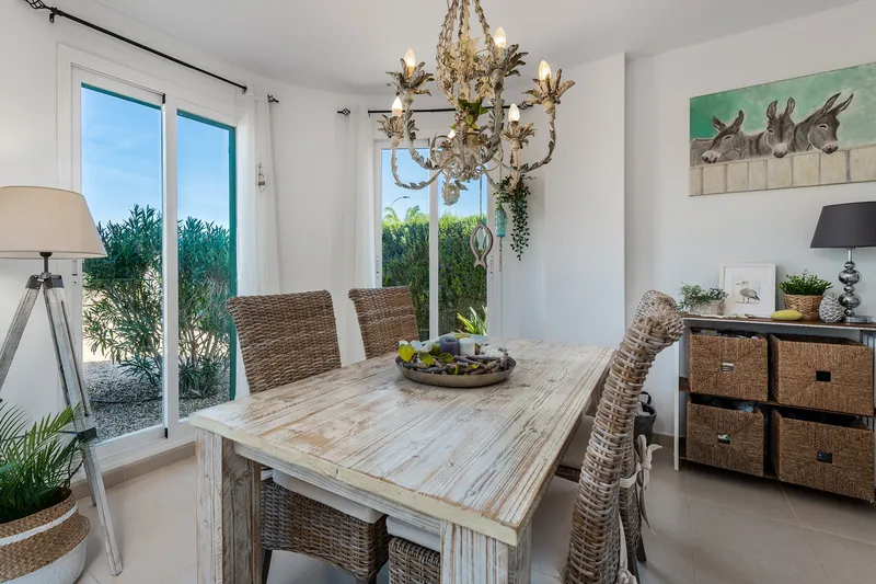 Chalet in a quiet residential area near the beach and nature of Cala Murada — photo 8