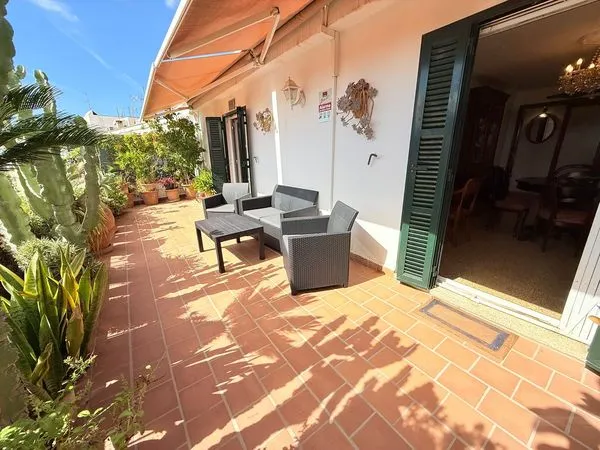 Penthouse in Calle dels Caputxins, La Missio - Mercat — photo 1