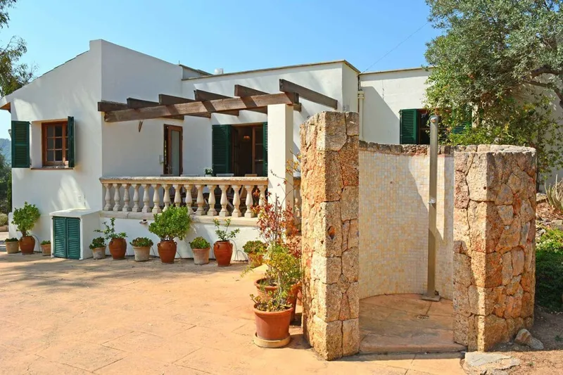 Beautiful Country House with Mountain Views and Private Pool on a 7000 sqm Plot — photo 3