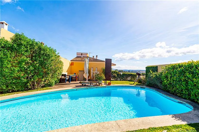 4-Bedroom House with Pool and Garage in the Heart of Campanet — photo 1