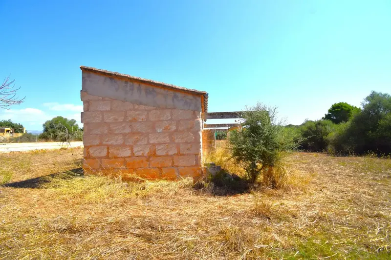 Discover this magnificent rustic estate located in the Son Blay area, just 2.7 km from the town center and with direct access by road — photo 11
