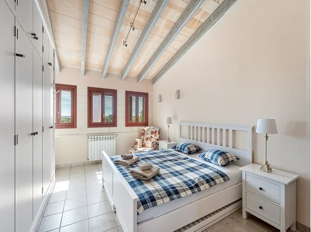 Traditional country house for sale near Es Trenc, South Mallorca — photo 11