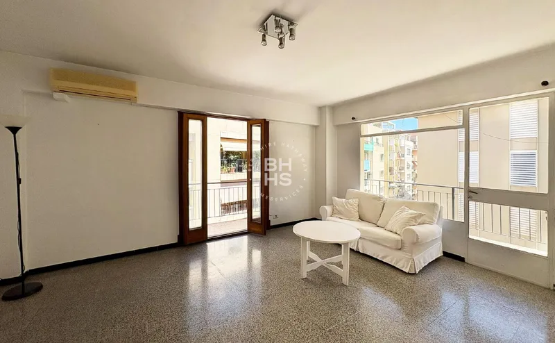 Apartment to rent in Paseo Mallorca — photo 2