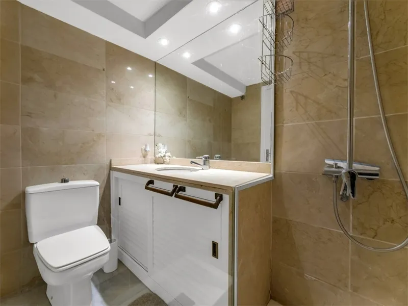 Penthouse in first sea line for sale in Santa Ponsa — photo 12