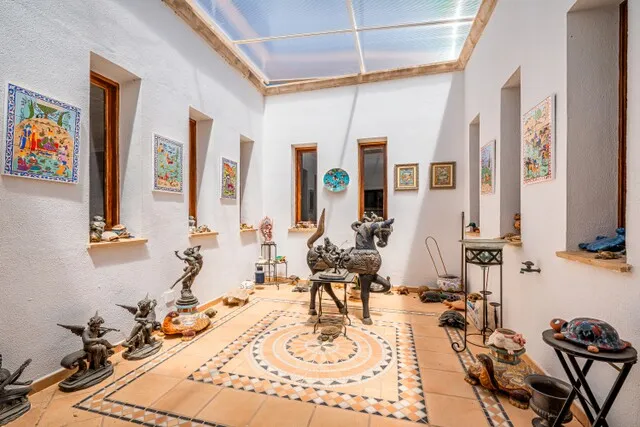 Country villa with tennis court for sale near Puigpunyent, West Mallorca — photo 8