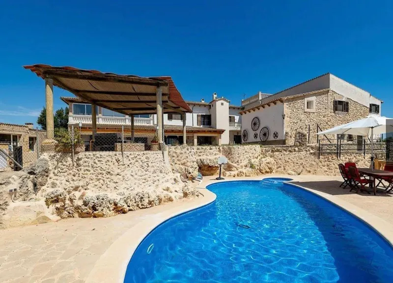 Rustic Finca in Lloret de Vista Alegre — photo 2