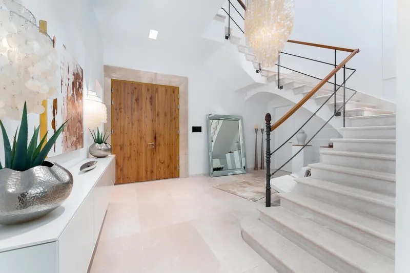 Rent: Luxury finca-style villa with gigantic sea views in Camp de Mar - Marcel Remus Real Estate — photo 6