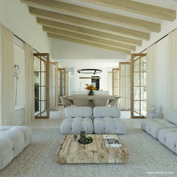The ‘L’ shaped house in Sineu with swimming pool and garage — photo 7