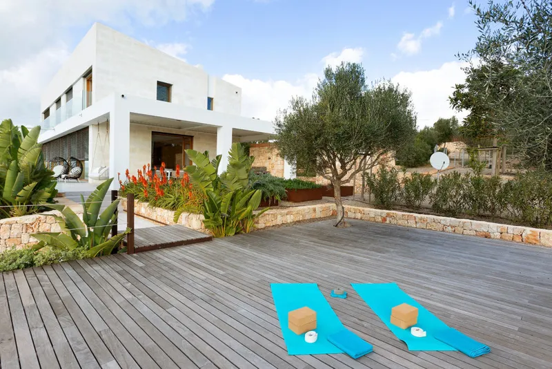 Fantastic property in modern finca style with far-reaching and sea views — photo 9