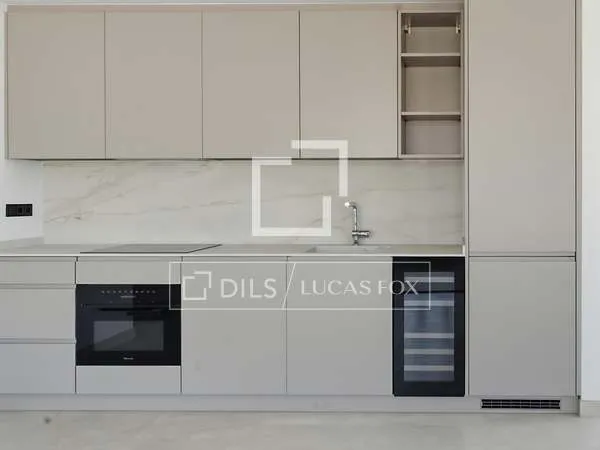 Attic of 210m² with 40m² terrace for sale in Palma de Mallorca — photo 9