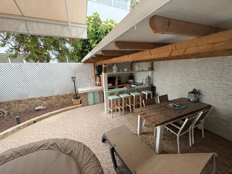 Ground floor 200 meters from the sea — photo 1