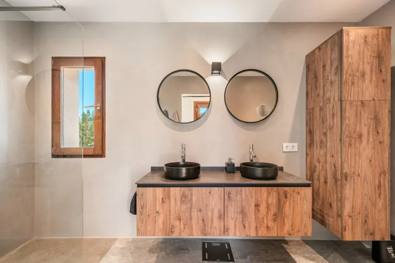 Modern country house with private equestrian facilities near Palma — photo 10