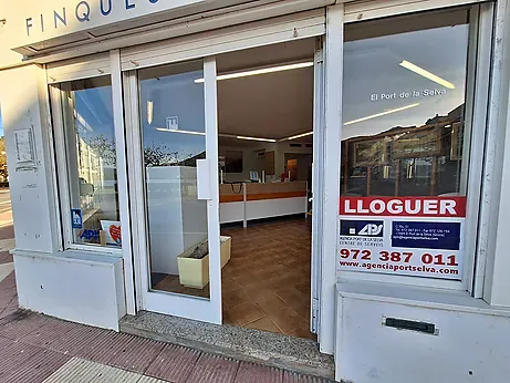 Commercial premises for rent in Port de la Selva on the seafront — photo 3