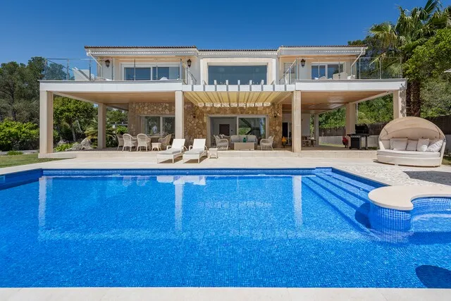 Beautiful villa for sale in the perfect setting near Pollensa, Mallorca — photo 1