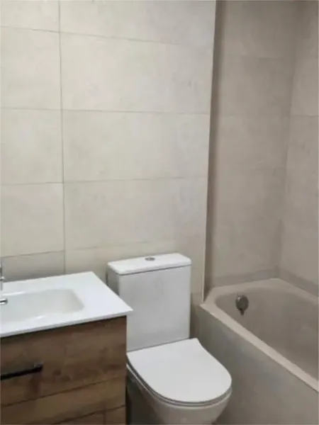 Piso reformado en Son roca con ascensor 3 habitaciones no iobiliarias — photo 4