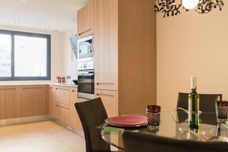 Palma de Mallorca old town: luxury new-build apartment on the Rambla — photo 9