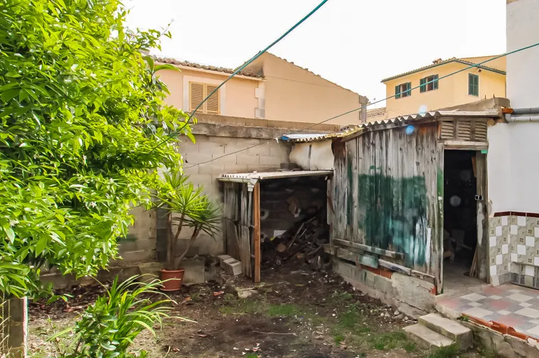 Ref.2436C – Andratx – Typical Mallorcan village house with large patio — photo 5