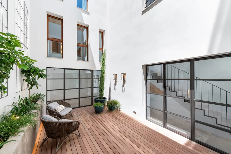 Live where the sea begins: renovated old town jewel in Porto Colom — photo 10