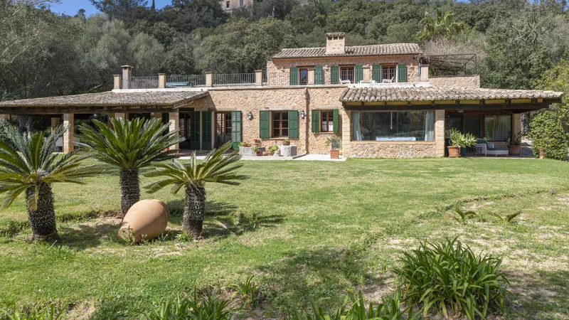 Historic estate for sale with vacation rental and its own olive oil production in Esporles — photo 3