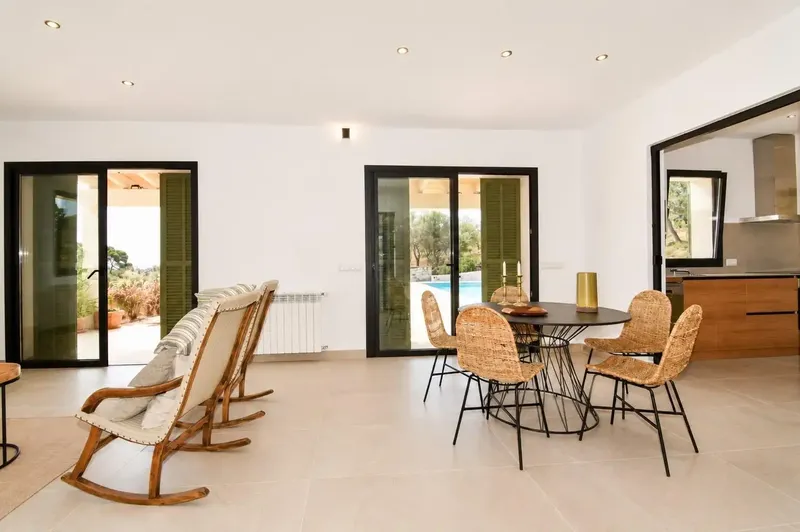 Magnificent rustic estate with 242 m2 dwelling, built in 2024 and distributed entirely on one floor, on a plot of approx. — photo 11