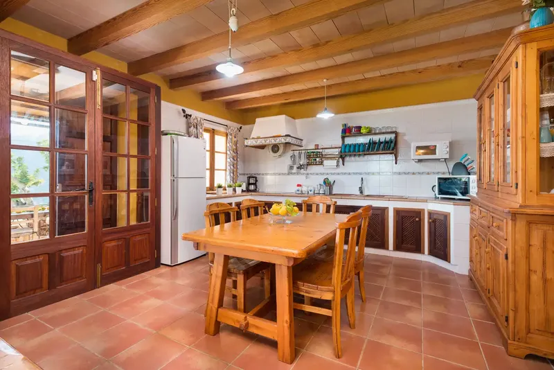 Rustic finca in Mancor de la Vall, spectacular rustic finca with spectacular views and holiday license for 4 people, the property — photo 9
