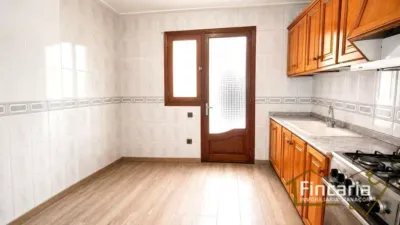 Townhouse on Carrer de la Pau — photo 4