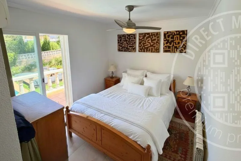 260508 – Charming Family Home near Beaches and Amenities — photo 12