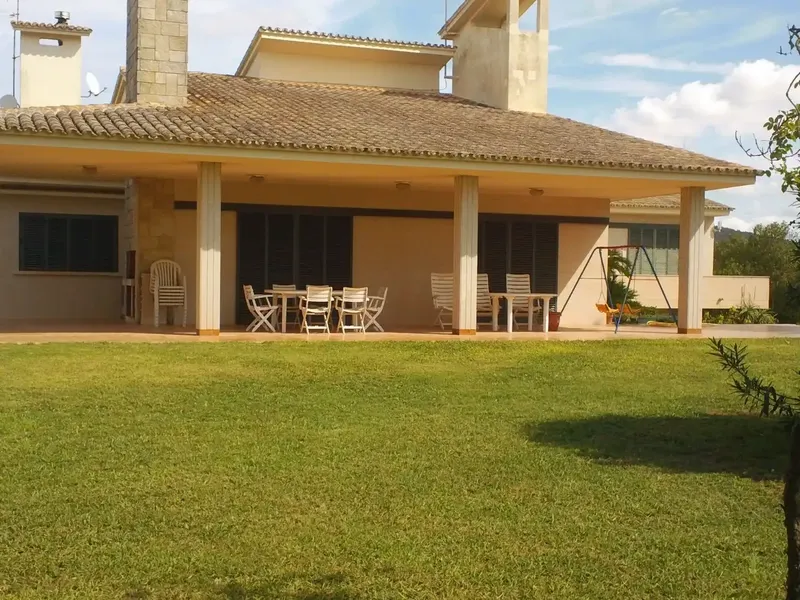 Impresionante Chalet De Mas De 500m2, Preciosa Piscina Interior Climatizada, Terreno De Unos 8000m2 a Escasos 3 Minutos De Manacor (direcció — photo 3