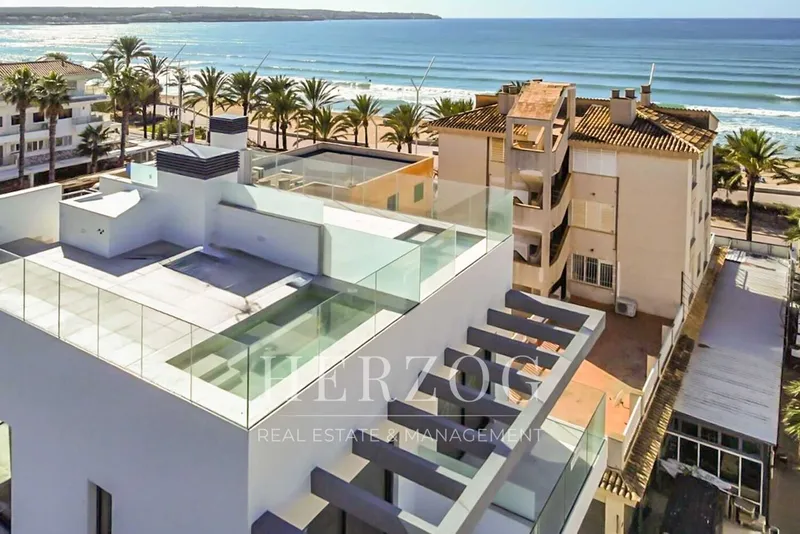 Exclusive new-build penthouse with private pool and sea views in Playa de Palma — photo 2