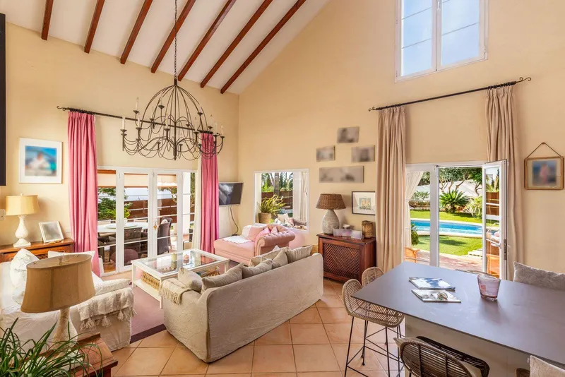Mediterranean villa in Nova Santa Ponsa — photo 11