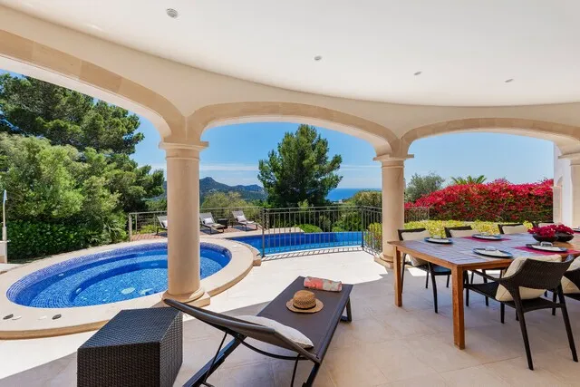 Sea view villa with tourist license for sale in Puerto Andratx, Southwest Mallorca — photo 3