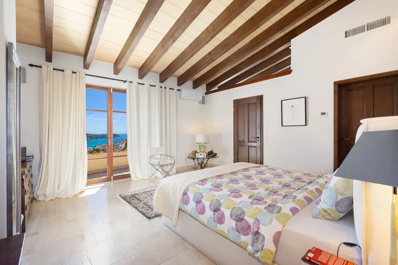 Mediterranean dream villa with spectacular sea views in a prime location — photo 9