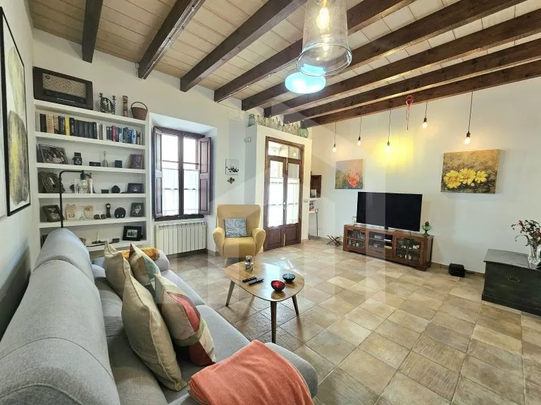 House in Santa Maria — photo 4