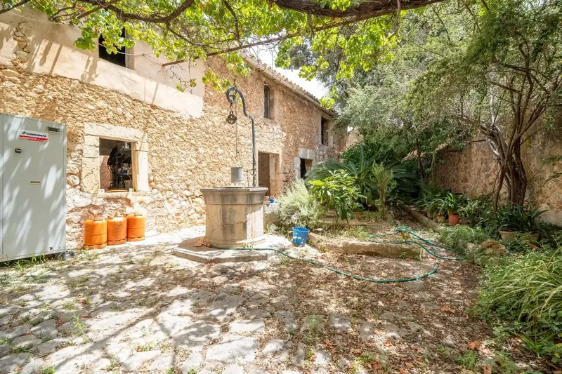 Spectacular country house with 7 bedrooms in Alaró — photo 3