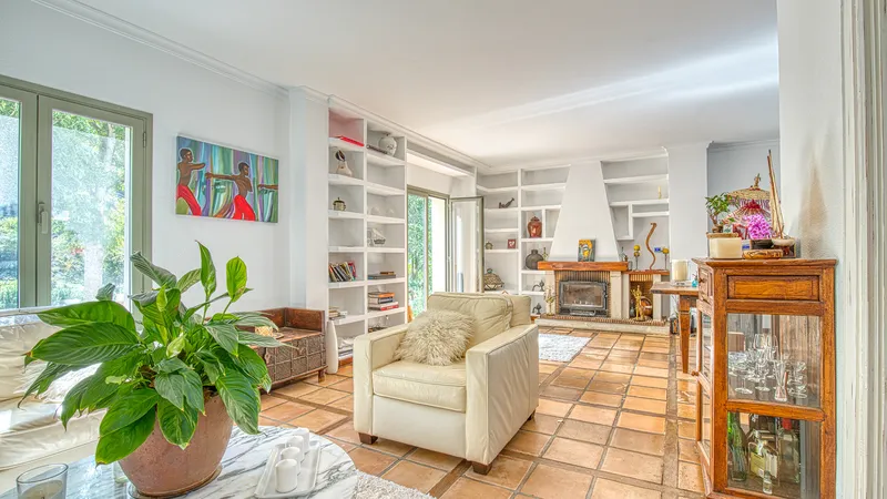 Villa for sale near Esporles with pool and breathtaking mountain views — photo 3