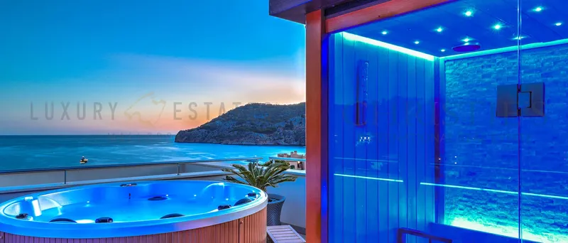 Luxury penthouse in Camp de Mar with sea view within walking distance to the beach and golf course — photo 8