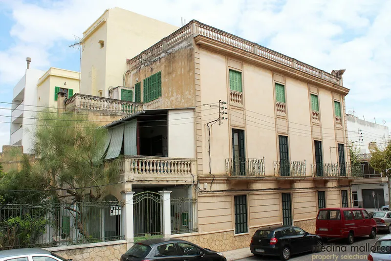 Characterful building to renovate in Felanitx — photo 2