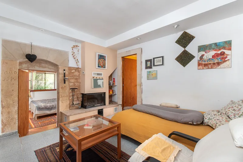 Charming chalet with rooftop terrace in first sea line in a quiet location — photo 5