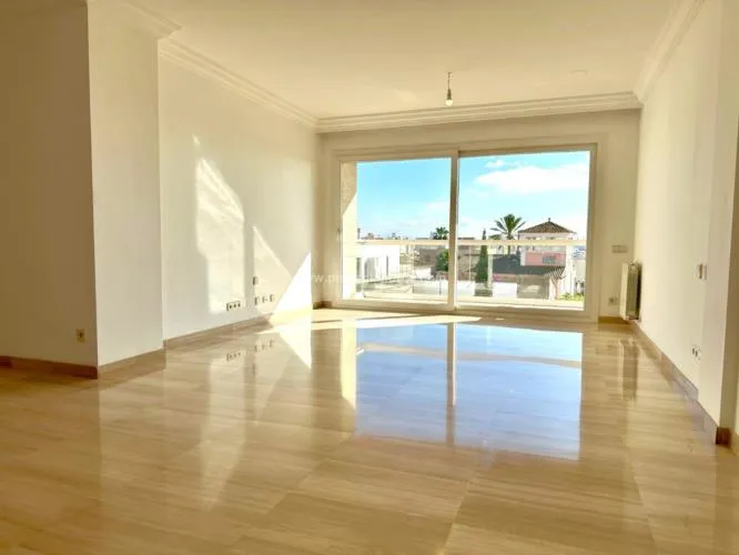 Apartment in Palma de Mallorca, Son Espanyolet area — photo 4