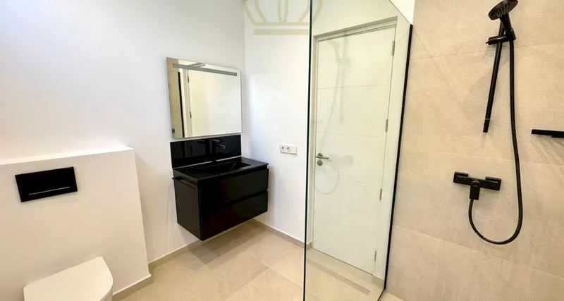 Modernised villa in Palmanova with pool and sea views for sale — photo 7